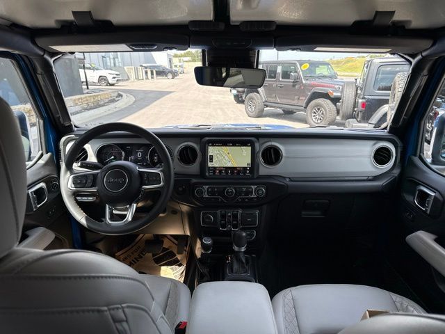 Used 2023 Jeep Wrangler Unlimited Sahara AWD/4WD image 14