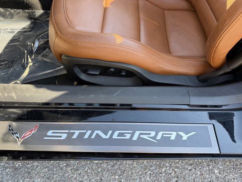 Used 2019 Chevrolet Corvette Stingray Convertible RWD image 16