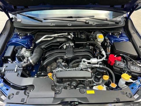 Used 2024 Subaru Crosstrek 2.5i Limited w/ Crosstrek Mirror Package image 32