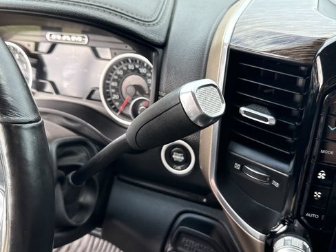 Used 2019 RAM 3500 Laramie AWD/4WD image 39
