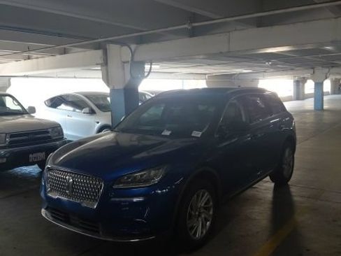 Used 2020 Lincoln Corsair FWD w/ Convenience Package image 2