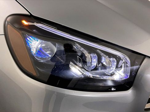 Used 2026 Mercedes-Benz GLS 450 4MATIC image 24