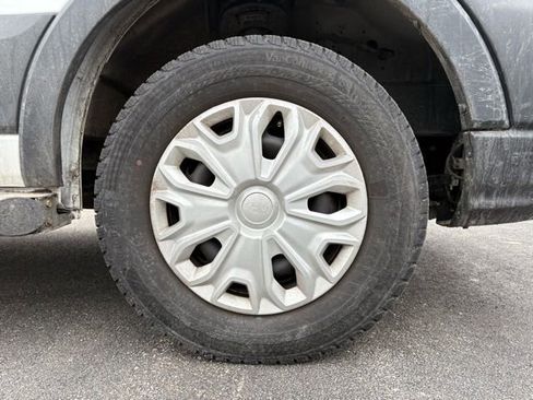 Used 2024 Ford Transit 250 Base w/ Exterior Upgrade Package image 18