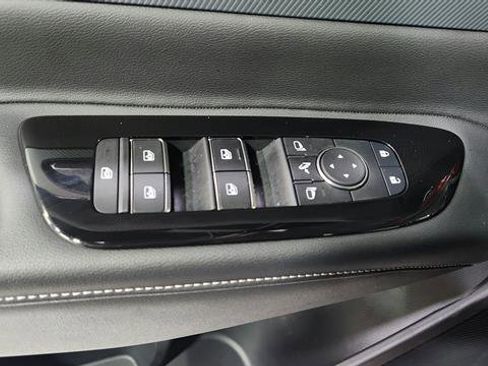 Certified 2025 Nissan Murano Platinum w/ Cargo Package image 24