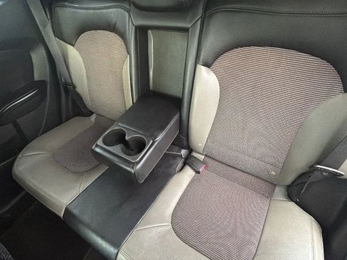 Used 2012 Hyundai Tucson GLS image 14