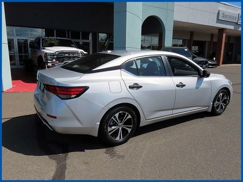 Used 2021 Nissan Sentra SV FWD image 7
