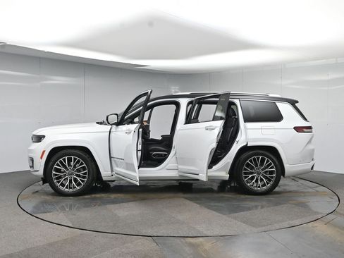 Used 2022 Jeep Grand Cherokee L Summit image 55