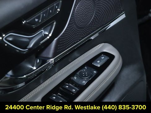 Certified 2023 Lincoln Corsair FWD image 16