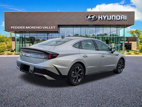 New 2025 Hyundai Sonata SEL image 4