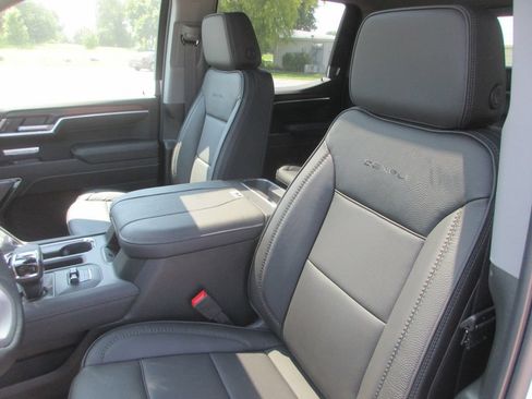 New 2026 GMC Sierra 1500 Denali AWD/4WD image 14