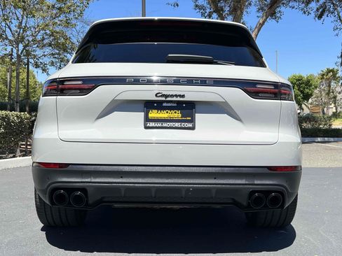 Used 2020 Porsche Cayenne E-Hybrid AWD/4WD image 59