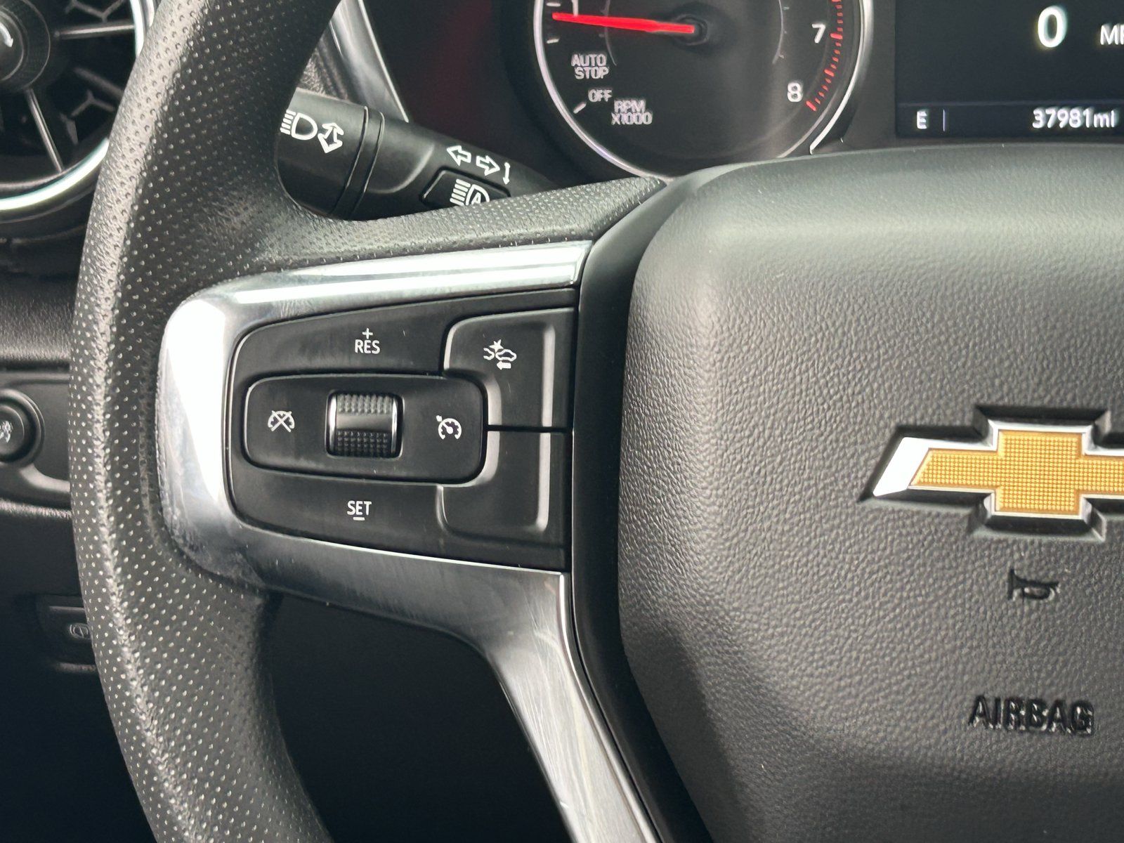 Certified 2025 Chevrolet Blazer LT FWD image 24