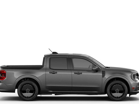 New 2026 Ford Maverick Lobo image 5