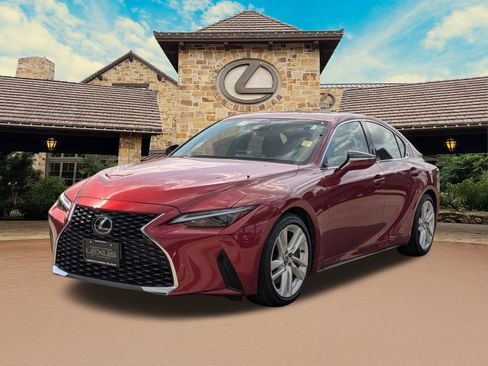 Certified 2023 Lexus IS 300 w/ Comfort Package image 4