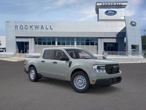 New 2024 Ford Maverick XL image 7