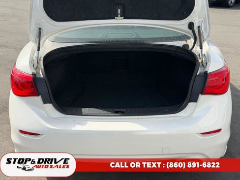 Used 2014 INFINITI Q50 AWD w/ Moonroof Package image 18