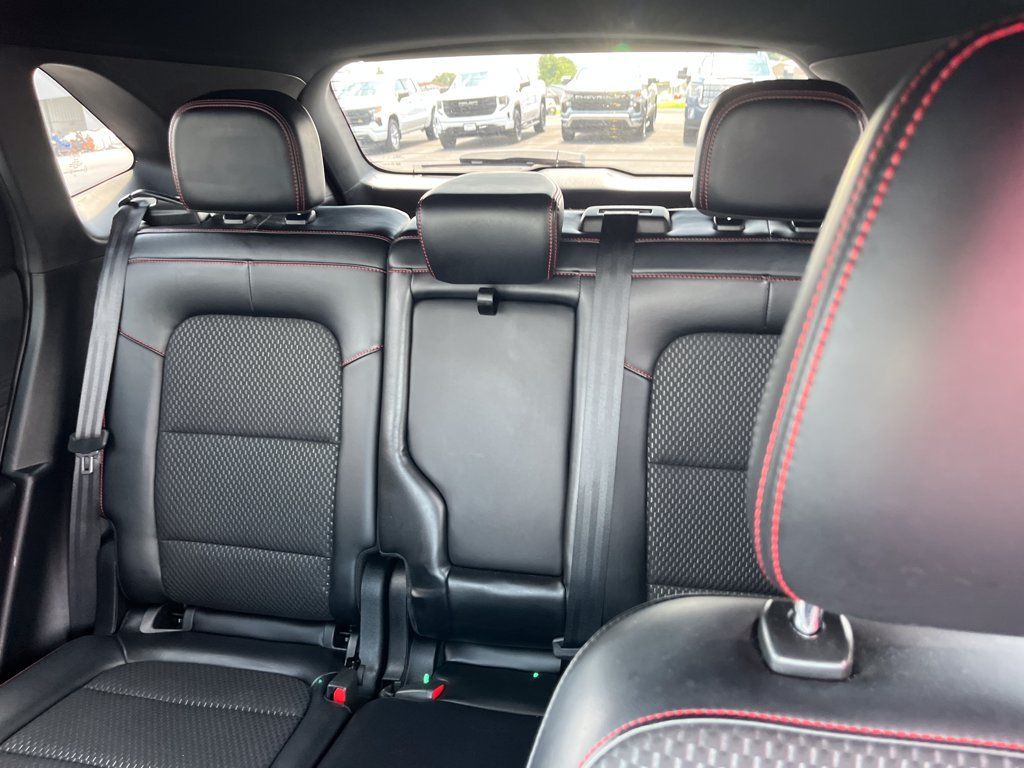 Used 2023 Ford Escape ST-Line AWD/4WD image 13