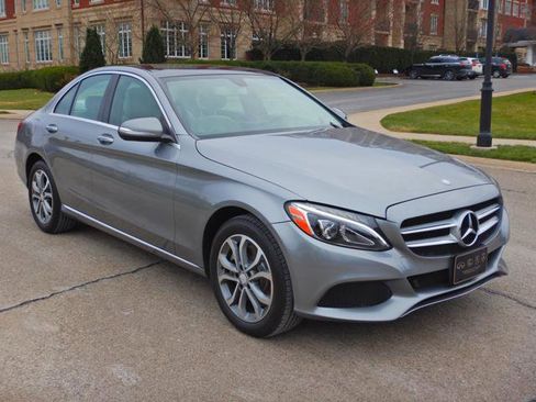 Used 2015 Mercedes-Benz C 300 4MATIC Sedan image 3