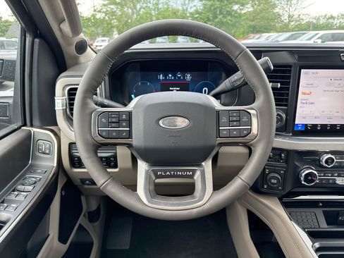 New 2026 Ford F250 Platinum w/ Platinum Plus Package AWD/4WD image 11