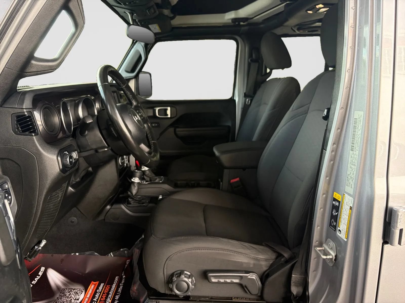 Used 2020 Jeep Wrangler Unlimited Sport AWD/4WD image 12
