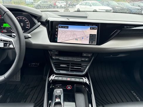 Used 2023 Audi RS e-tron GT w/ Carbon Performance Package image 21