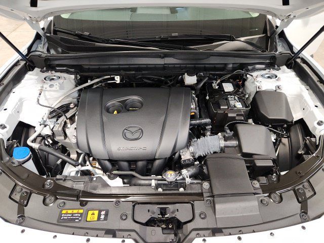 Certified 2026 MAZDA CX-50 AWD 2.5 S w/ Preferred Pkg image 9