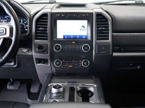 Used 2021 Ford Expedition XLT AWD/4WD image 17