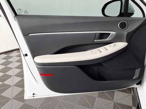 Certified 2026 Hyundai Sonata SEL FWD image 16