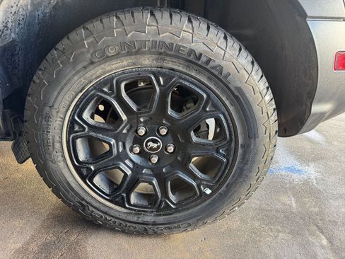 Used 2025 Ford Bronco Sport Badlands image 31