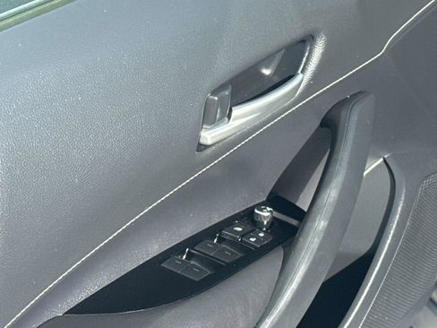 Used 2019 Toyota Corolla SE w/ Protection Package image 24