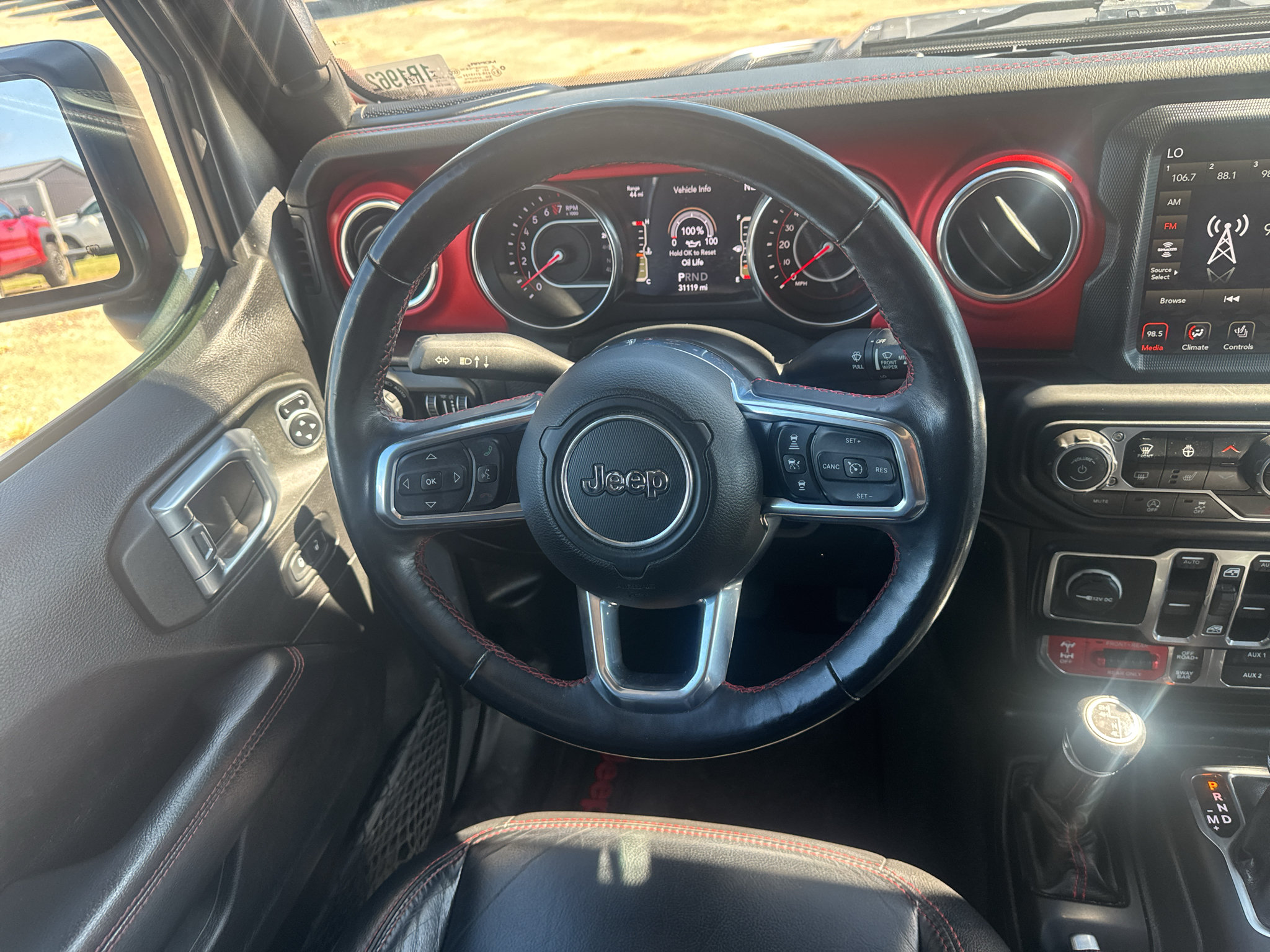 Used 2020 Jeep Gladiator Rubicon AWD/4WD image 14