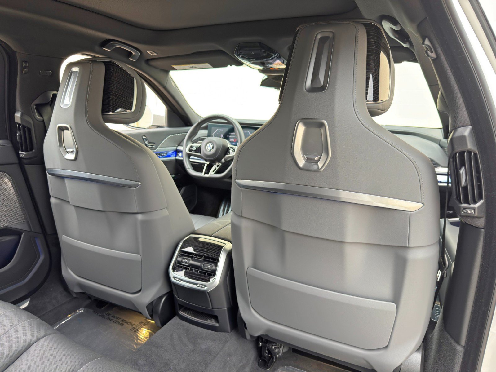 Used 2023 BMW 740i RWD image 49