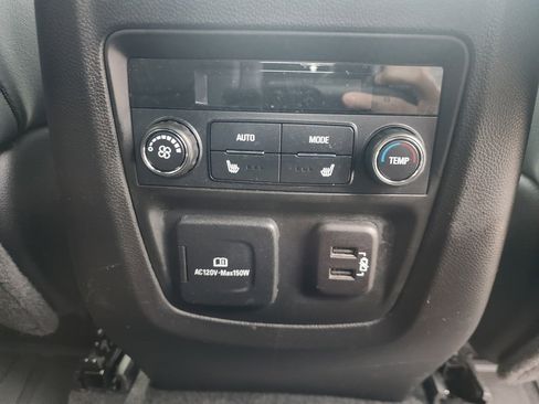 Certified 2023 Buick Enclave Premium w/ Experience Buick Package image 15