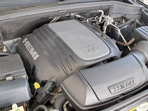 Used 2020 Dodge Durango R/T w/ Technology Group AWD/4WD image 31