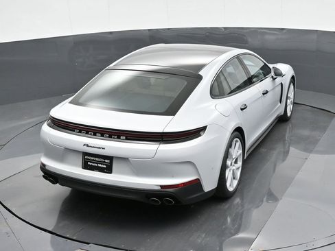 New 2025 Porsche Panamera image 29