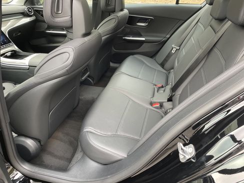 New 2026 Mercedes-Benz C 300 4MATIC Sedan image 37