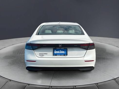 Used 2024 Honda Accord LX image 4