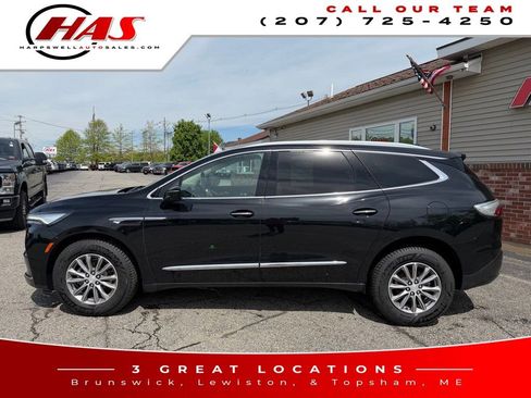 Used 2022 Buick Enclave Essence w/ Trailering Package, 5000 lbs. AWD/4WD image 3