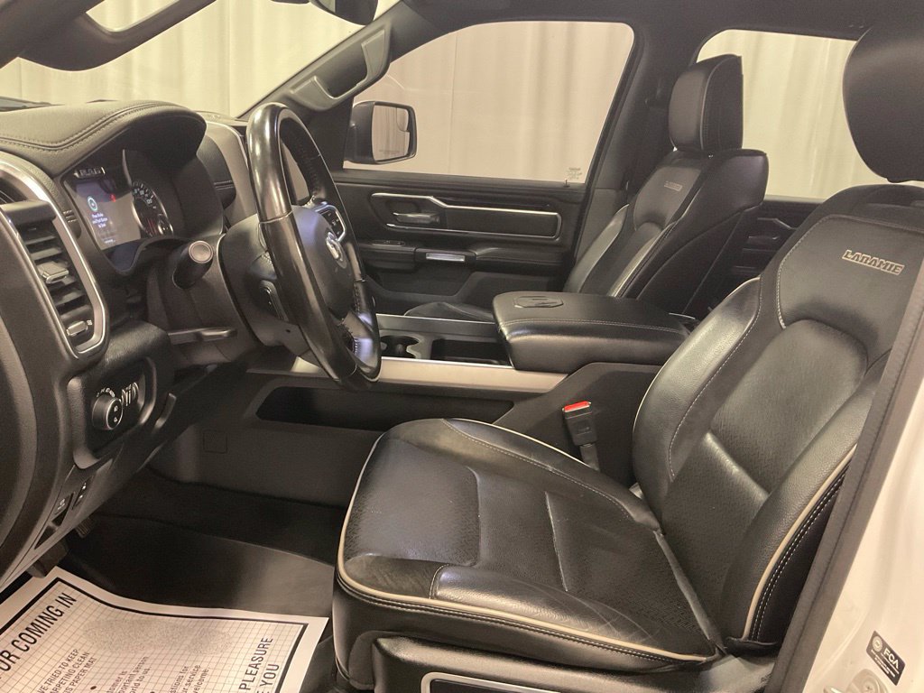 Used 2021 RAM 1500 Laramie w/ Sport Appearance Package AWD/4WD image 12