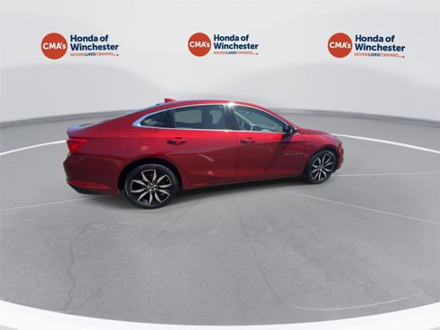 Used 2018 Chevrolet Malibu LT FWD image 8