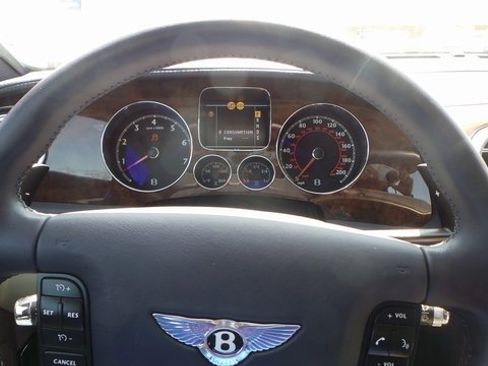 Used 2005 Bentley Continental GT image 24