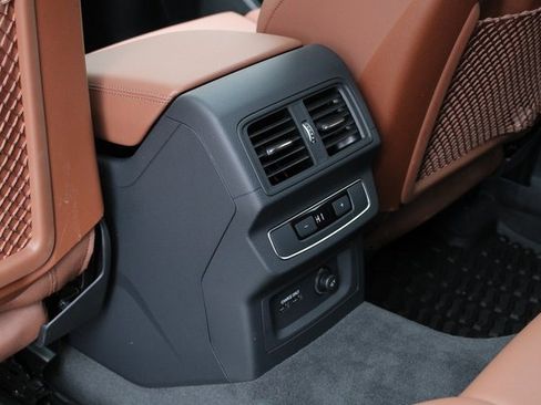 Used 2025 Audi Q5 2.0T Premium Plus w/ Premium Plus Package image 23