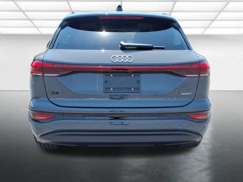 Used 2025 Audi Q6 e-tron Premium Plus AWD/4WD image 9