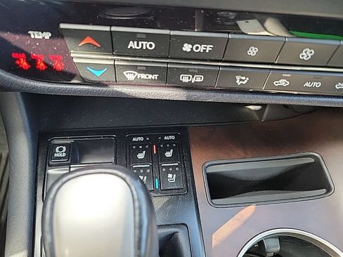 Used 2020 Lexus RX 350 AWD w/ Premium Package image 17