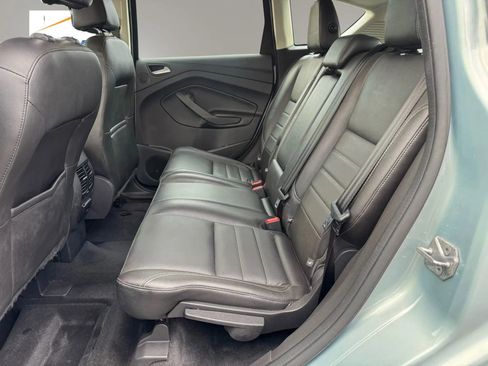 Used 2013 Ford C-MAX SEL image 23