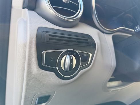 Certified 2022 Mercedes-Benz GLC 300 4MATIC image 24