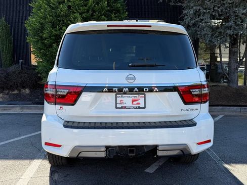 Used 2022 Nissan Armada Platinum w/ Captain's Chairs Package RWD image 14