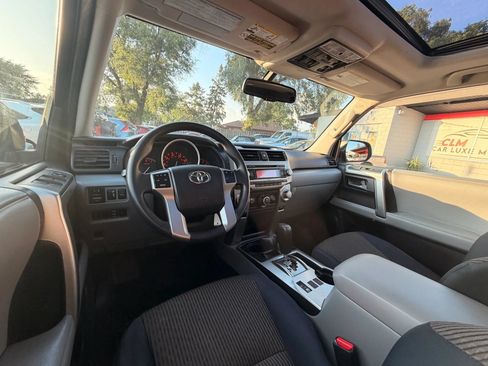 Used 2012 Toyota 4Runner SR5 w/ Convenience Pkg AWD/4WD image 29