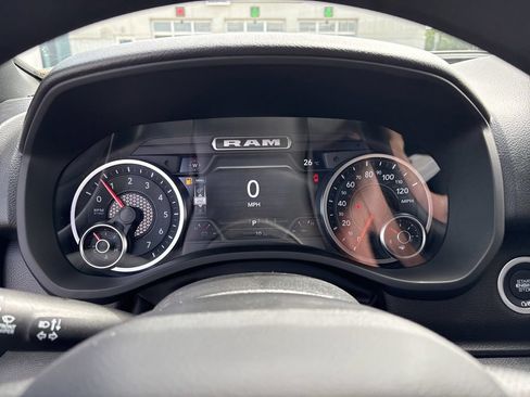 New 2026 RAM 1500 Express AWD/4WD image 16