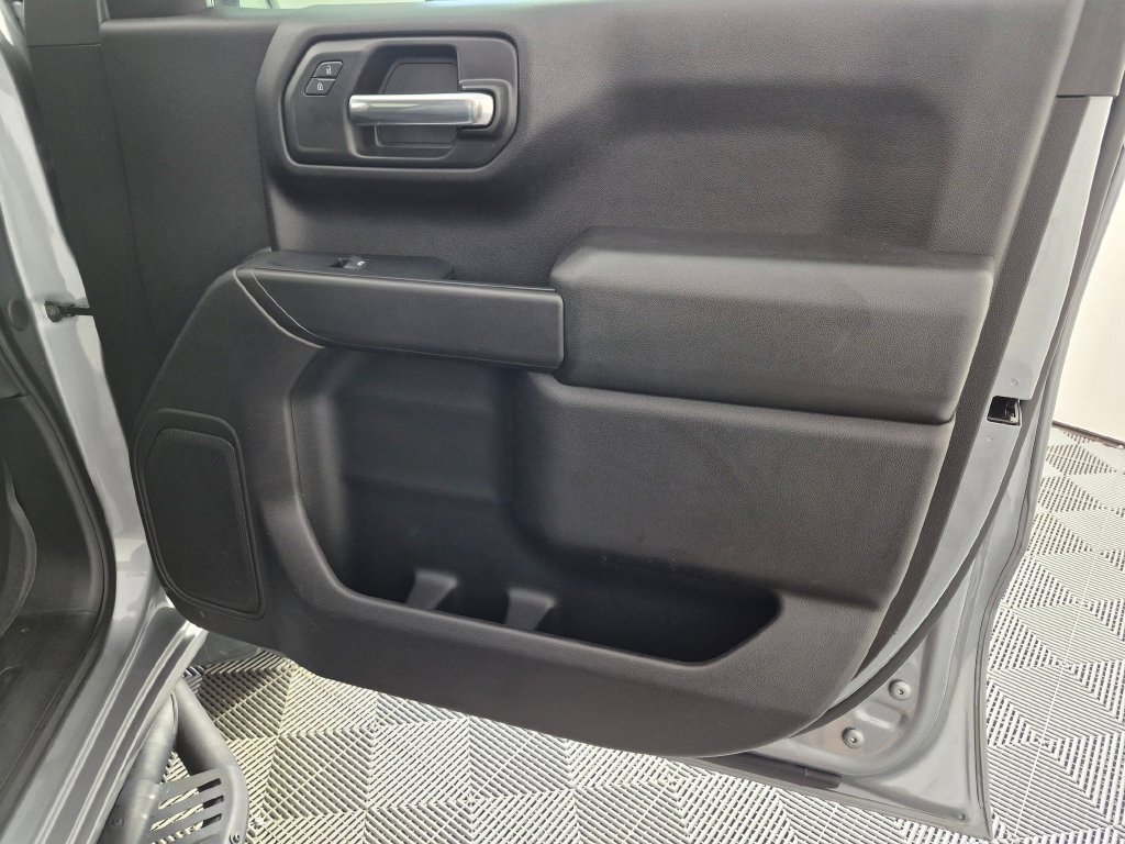 Certified 2024 Chevrolet Silverado 1500 Custom Trail Boss w/ LPO, Dark Essentials Package AWD/4WD image 32